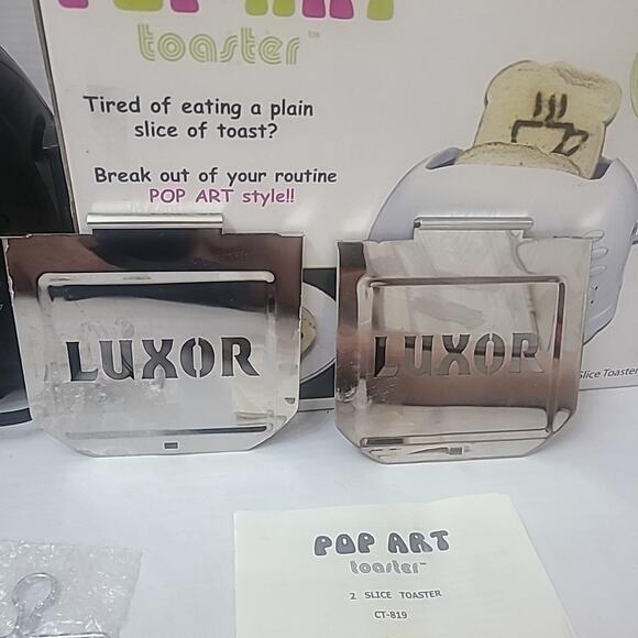 Rare "Las Vegas Luxor" 2-Slice Modern Design Black Toaster Pop Art Used To Test - Picture 2 of 8